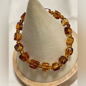 Natural yellow beads amber bracelet, special shape, natural formation process